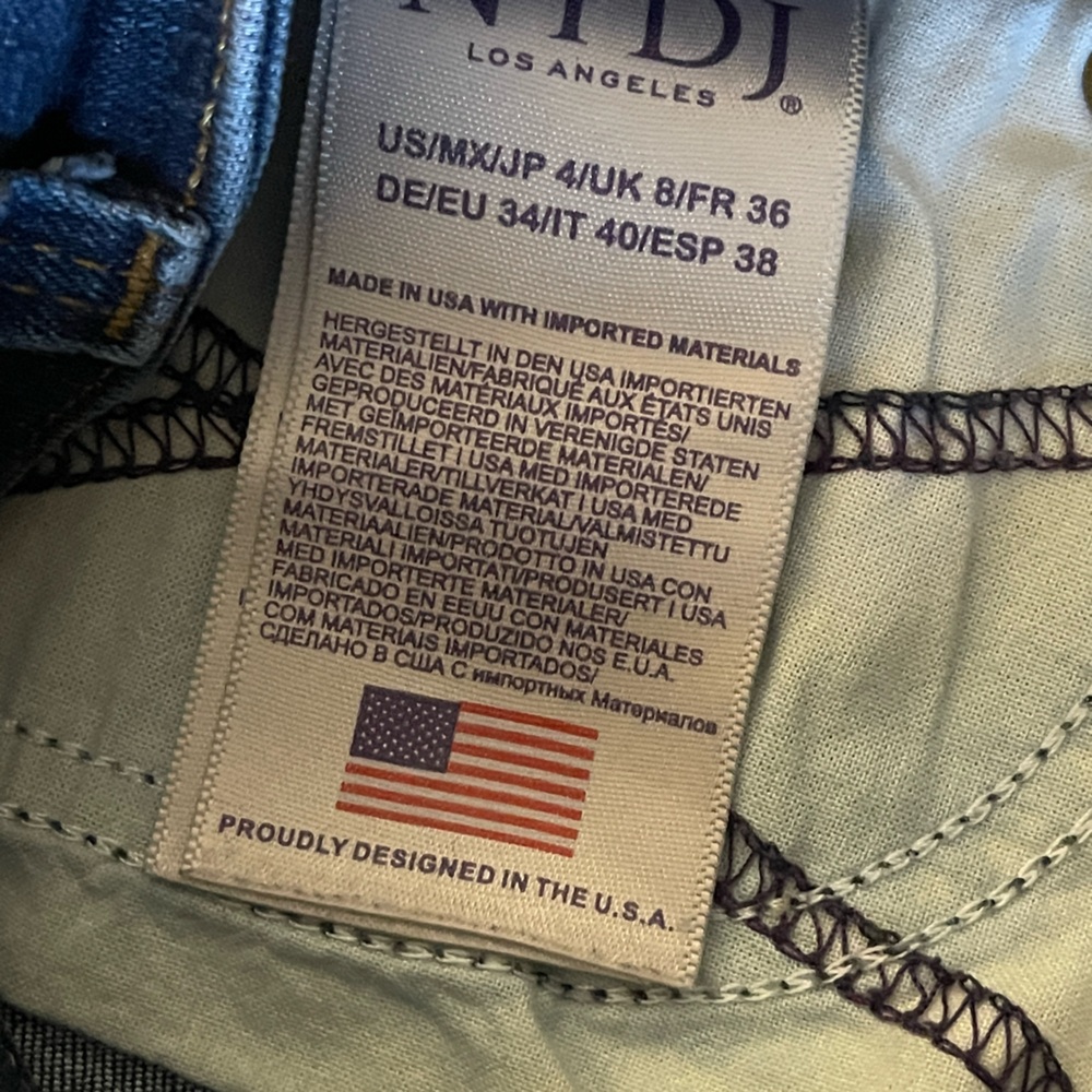 NYDJ Lift and Tuck Marilyn Straight Leg Jeans Size 4 - Picture 2 of 4